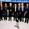 Jean-Luc Mélenchon, candidat à l'élection présidentielle de la "France Soumise", François Fillon candidat à l'élection présidentielle du parti ''Les Républicains" (LR), Jean Lassalle, candidat à l'élection présidentielle indépendant, Nathalie Arthaud, candidate à l'élection présidentielle du Lutte Ouvrière (LO), Marine Le Pen, candidate à l'élection présidentielle du Front National (FN), Benoît Hamon, candidat à l'élection présidentielle du Parti Socialiste (PS), Jacques Cheminade, candidat à l'élection présidentielle de Solidarité et progrès (SP), Nicolas Dupont-Aignan, candidat à l'élection présidentielle de Debout la France (DLF), Emmanuel Macron, candidat à l'élection présidentielle de En Marche! et François Asselineau, candidat à l'élection présidentielle d'Union Populaire Républicaine (UPR) sur le plateau du ''Grand Débat'' des 11 candidats à l'élection présidentielle organisé par les chaînes de télévision BFM TV et CNews, à La Plaine-Saint-Denis, le 4 avril 2017. © Dominique Jacovides/Bestimage