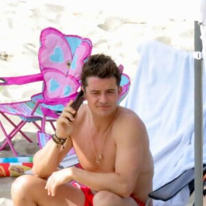 Exclusif - Orlando Bloom en vacances à Saint-Barthélemy, le 23 mars 2017.