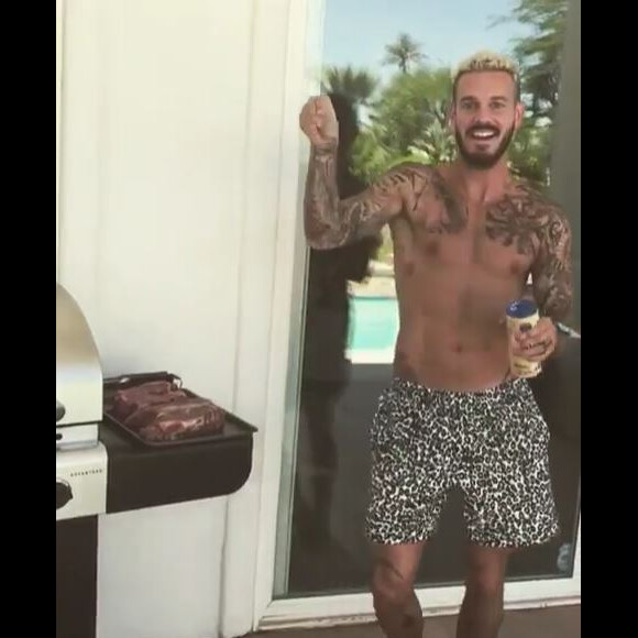 M. Pokora se prend pour Salt Bae. Instagram, le 14 avril 2017 à Coachella.