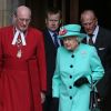 La reine d'Angleterre Elizabeth II assiste à la messe de Pâques à la chapelle Saint-Georges de Windsor, le 16 avril 2017