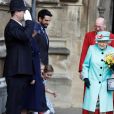 La reine d'Angleterre Elizabeth II et son mari le prince Philip, duc d'Edimbourg assistent à la messe de Pâques à la chapelle Saint-Georges de Windsor, le 16 avril 2017
