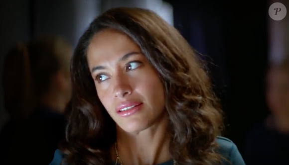 L'actrice britannique Genevieve Capovilla prête son image au site de rencontres en ligne eHarmony. La diffusion le 17 avril 2017 d'un spot pub a fait un énorme buzz en raison de la ressemblance de la jeune femme avec Meghan Markle, compagne du prince Harry.