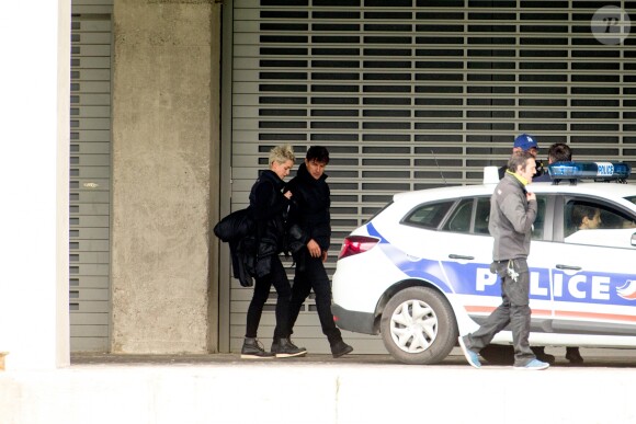 Tom Cruise sur le tournage d'une scène de Mission Impossible 6 quai Austerlitz à Paris, France, le 23 avril 2017.