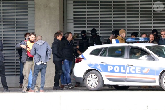 Tom Cruise sur le tournage d'une scène de Mission Impossible 6 quai Austerlitz à Paris le 23 avril 2017.
