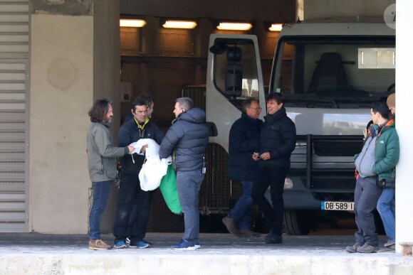 Tom Cruise sur le tournage d'une scène de Mission Impossible 6 quai Austerlitz à Paris le 23 avril 2017.