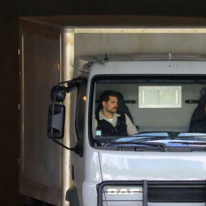 Henry Cavill et Tom Cruise sur le tournage d'une scène de Mission Impossible 6 quai Austerlitz à Paris le 23 avril 2017.