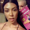 Kourtney Kardashian et Joyce Bonelli sur Snapchat lors de leurs vacances au Mexique le 24 avril 2017