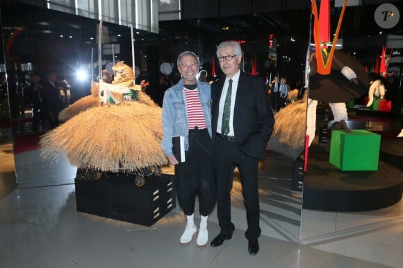 Jean-Paul Goude, Didier Grumbach (président de la Société des Amis du musée d'art moderne) au Dîner annuel de la Société des Amis du musée national d'art moderne au Centre Pompidou à Paris, avec comme invité d'honneur J.P Goude, le 25 avril 2017. © CVS/Bestimage