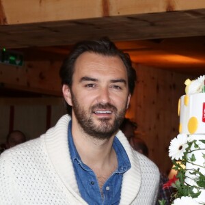 Cyril Lignac a confectionne un gateau a l'occasion de la presentation du film "L'ile des Miam-nimaux : Tempete de boulettes geantes 2" lors du 17e Festival International du Film de Comedie de l'Alpe d'Huez, a l'Alpe d'Huez, le 17 Janvier 2014.