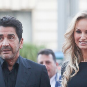 Adriana Karembeu et son mari André Ohanian au Gala des 150 ans de la Croix-Rouge française au Grand Palais, le 12 septembre 2014.