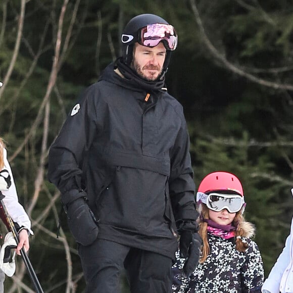 David Beckham - La famille Beckham profite de la neige pour skier dans la station de Whistler en Colombie-Britannique, Canada le 20 février 2017.