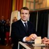 Emmanuel Macron et sa femme Brigitte (Trogneux) sont allés voter à la mairie du Touquet pour le deuxième tour de l'élection présidentielle. Le 7 mai 2017 © Dominique Jacovides - Sébastien Valiela / Bestimage