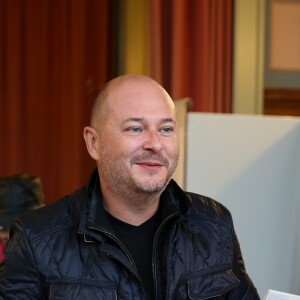 Sébastien Cauet vote à la mairie du Touquet pour le second tour de l'élection présidentielle le 7 mai 2017. © Dominique Jacovides - Sébastien Valiela / Bestimage