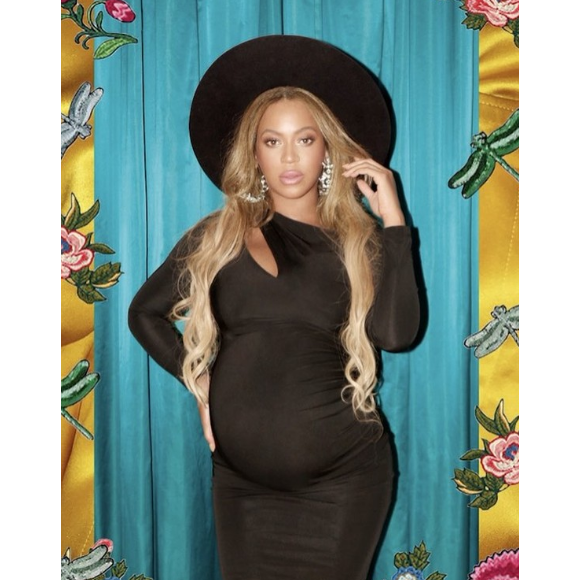 Beyoncé Knowles enceinte et stylée - Photo publiée sur sa page Instagram, le 10 mai 2017