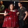 Chrissy Metz et Milo Ventimiglia aux MTV Movie & TV Awards 2017 à Los Angeles. Le 7 mai 2017.