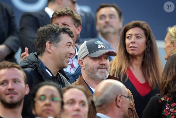 Philippe Etchebest et Stéphane Plaza assistent au match de football Bordeaux/ Marseille au stade de Bordeaux le 14 Mai 2107. © Patrick Bernard-Quentin Salinier/ Bestimage