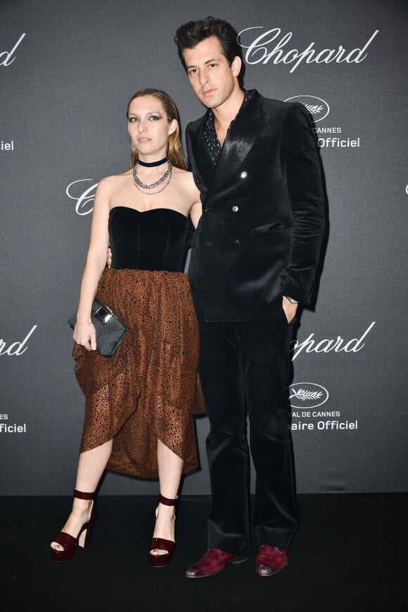 Joséphine de La Baume et son mari Mark Ronson - Photocall de la soirée Chopard lors du 69ème Festival International du Film de Cannes. Le 16 mai 2016
