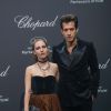 Mark Ronson et sa femme Joséphine de La Baume - Photocall de la soirée Chopard lors du 69e Festival International du Film de Cannes. Le 16 mai 2016