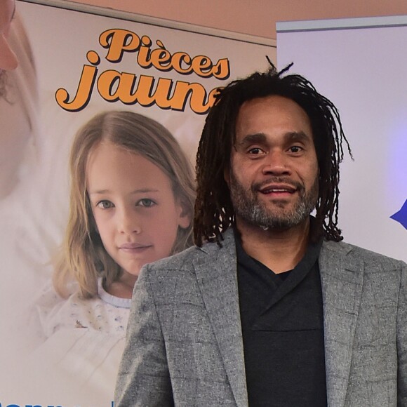 Christian Karembeu. Lancement de l'Opération Pièces Jaunes au Centre Hospitalier Intercommunal de Robert Ballanger à Aulnay-Sous-Bois le 7 janvier 2015.