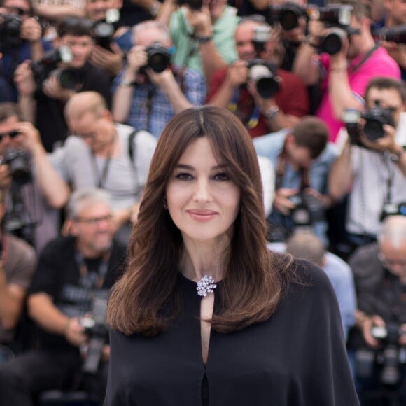 Photocall de la maîtresse de cérémonie Monica Bellucci lors du 70ème Festival International du Film de Cannes, le 17 mai 2017. © Cyril Moreau/Bestimage