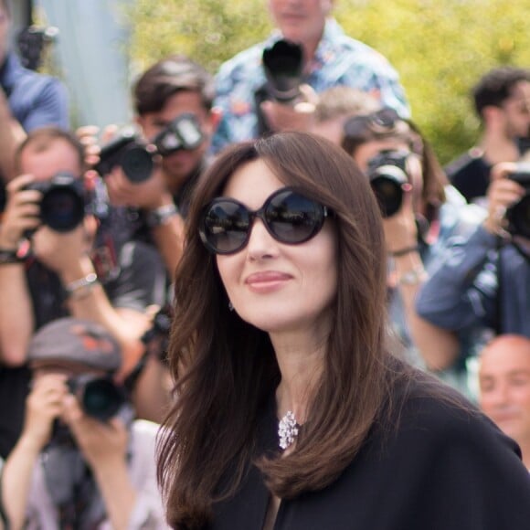 Photocall de la maîtresse de cérémonie Monica Bellucci lors du 70ème Festival International du Film de Cannes, le 17 mai 2017. © Cyril Moreau/Bestimage