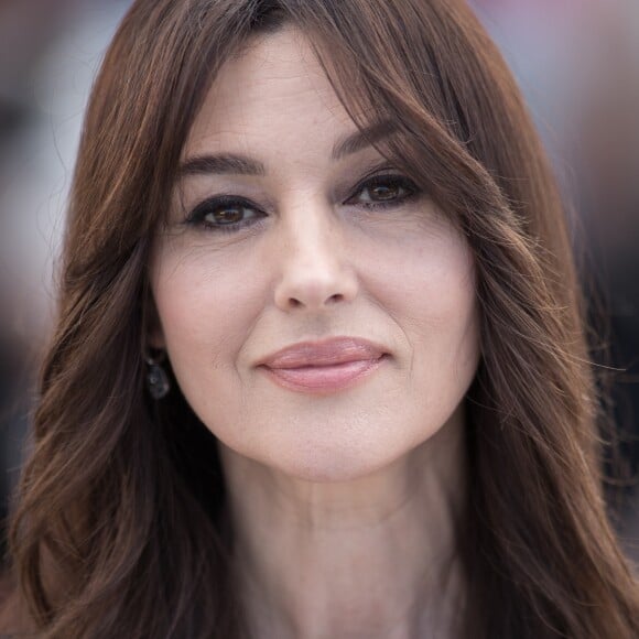 Photocall de la maîtresse de cérémonie Monica Bellucci lors du 70ème Festival International du Film de Cannes, le 17 mai 2017. © Cyril Moreau/Bestimage