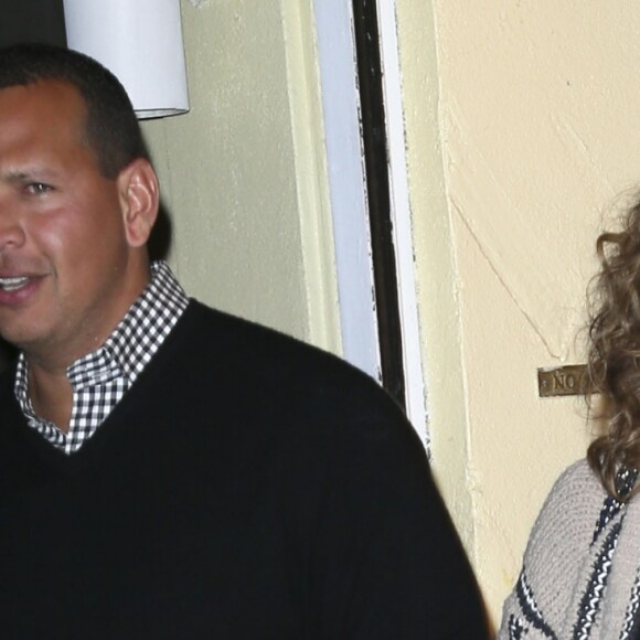 Jennifer Lopez et son compagnon Alex Rodriguez sont allés diner au restaurant Cipriani à New York, le 30 avril 2017