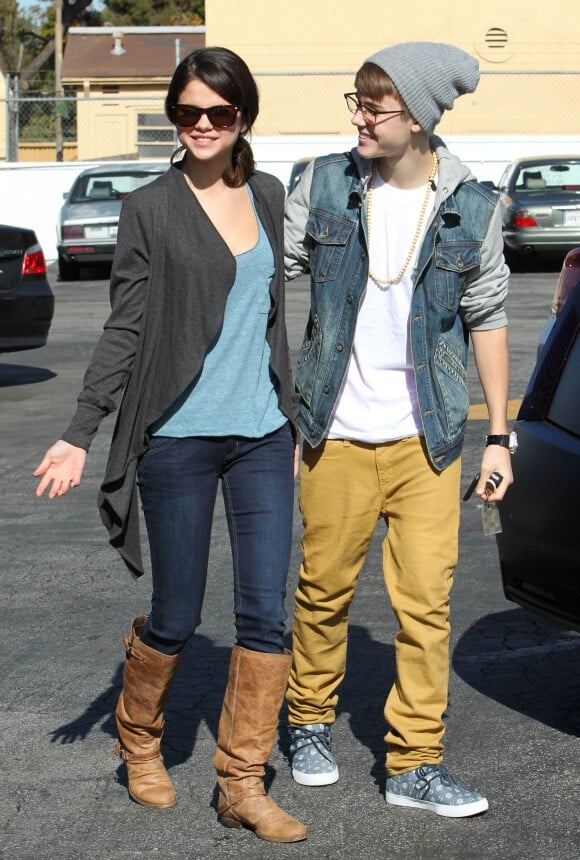 Justin Bieber et Selena Gomez en couple, le 21 novembre 2011.