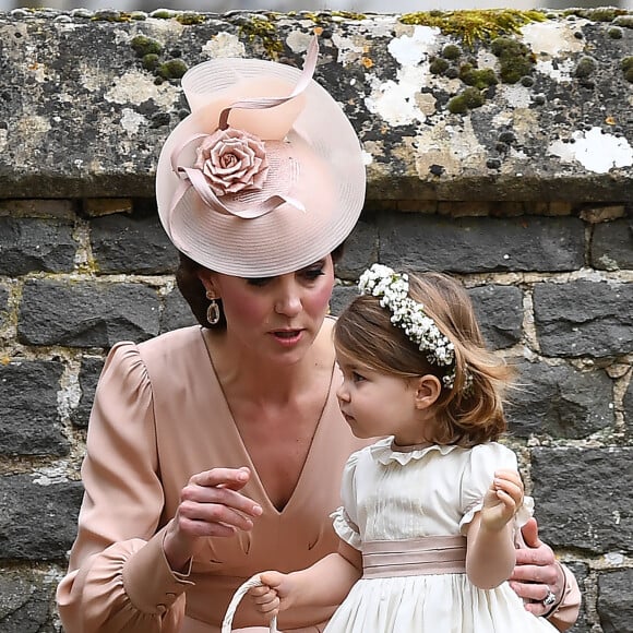 Kate Middleton au mariage de Pippa Middleton et de James Matthews à l'église St Mark à Englefield le 20 mai 2017