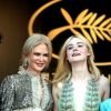 Nicole Kidman et Elle Fanning - Montée des marches du film "How To Talk To Girls at Parties" lors du 70ème Festival International du Film de Cannes. Le 21 mai 2017. © Borde-Jacovides-Moreau / Bestimage