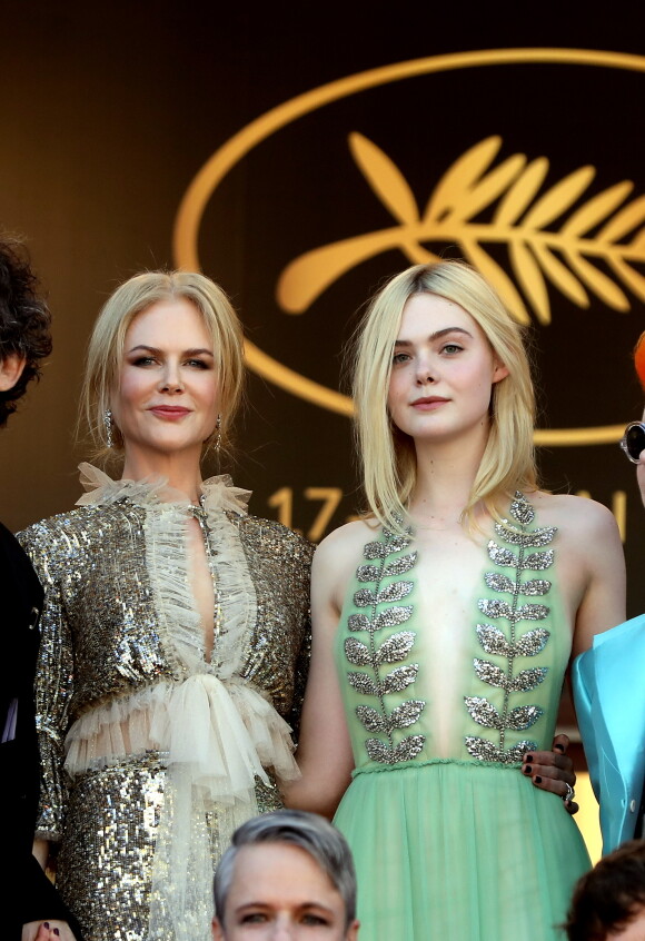 Nicole Kidman (robe Rodarte) et Elle Fanning (robe Gucci) - Montée des marches du film "How To Talk To Girls at Parties" lors du 70ème Festival International du Film de Cannes. Le 21 mai 2017. © Borde-Jacovides-Moreau / Bestimage