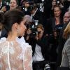 Sara Sampaio, habillée d'une robe Haute Couture Francesco Scognamiglio - Montée des marches du film "Mise à Mort du Cerf Sacré" lors du 70ème Festival International du Film de Cannes. Le 22 mai 2017.