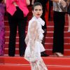 Sara Sampaio, habillée d'une robe Haute Couture Francesco Scognamiglio - Montée des marches du film "Mise à Mort du Cerf Sacré" lors du 70ème Festival International du Film de Cannes. Le 22 mai 2017.