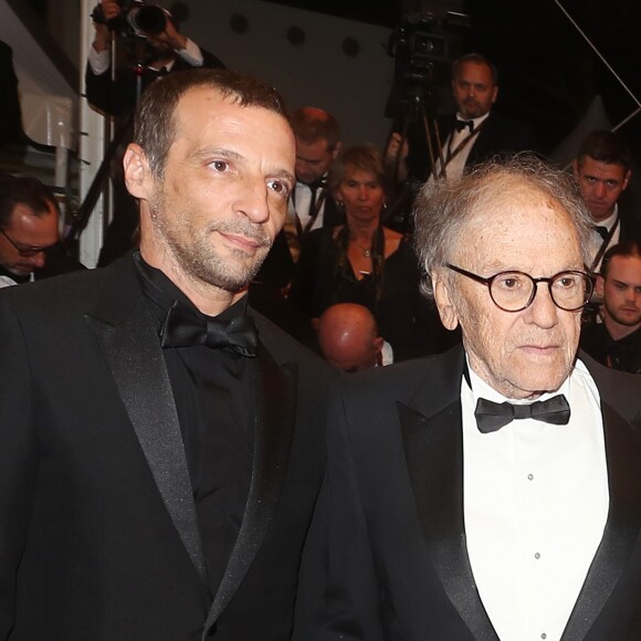 Mathieu Kassovitz, Jean-Louis Trintignant, sa femme Marianne Hoepfner - Montée des marches du film "Happy End" lors du 70e Festival International du Film de Cannes. Le 22 mai 2017. © Borde-Jacovides-Moreau / Bestimage