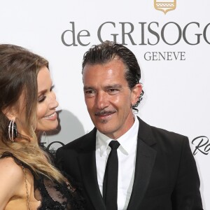 Antonio Banderas et sa compagne Nicole Kimpel - Soirée "Love On The Rocks" de de Grisogono à l'hôtel du Cap-Eden-Roc au Cap d'Antibes, en marge du 70e Festival International du Film de Cannes. Le 23 mai 2017.