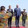 Semi-exclusif - Le président de la république française, Emmanuel Macron et le premier ministre belge, Charles Michel - Le président de la république française et sa femme la première dame arrivent à l'aéroport militaire de Melsbroek, à Steenokkerzeel, Belgique, le 25 mai 2017, pour le sommet de l'OTAN. © Sébastien Valiela/Bestimage