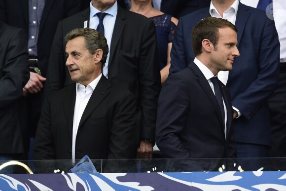 Le président Emmanuel Macron et Nicolas Sarkozy - Finale de la coupe de France de football entre le PSG et Angers ( Victoire du PSG 1-0) au Stade de France, saint-Denis le 27 mai 2017