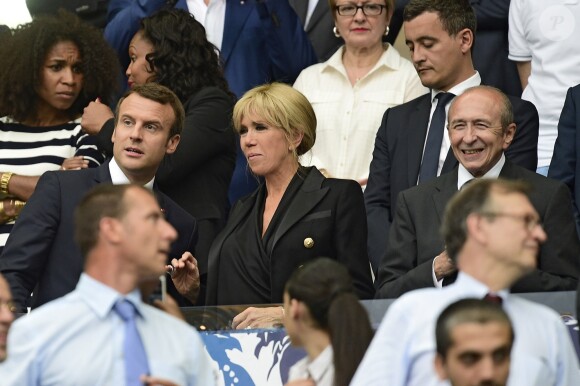 Le président Emmanuel Macron et sa femme Brigitte Macron (Trogneux) et Gérard Collomb, ministre de l'intérieur - Finale de la coupe de France de football entre le PSG et Angers ( Victoire du PSG 1-0) au Stade de France, saint-Denis le 27 mai 2017