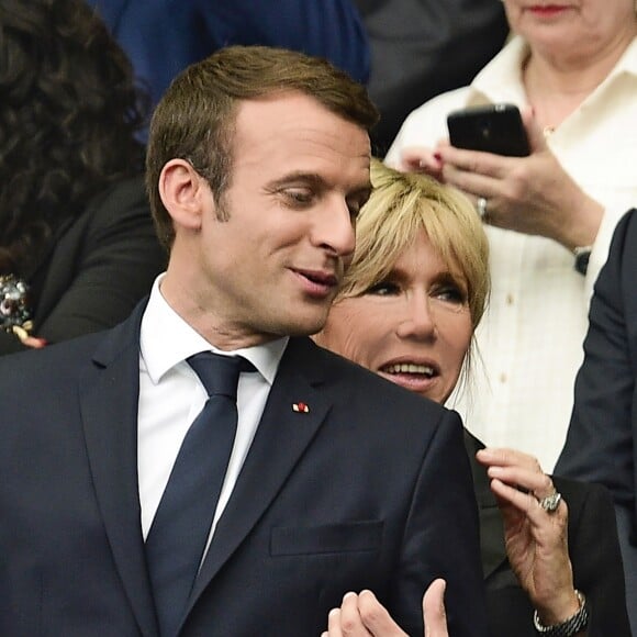 Le président Emmanuel Macron et sa femme Brigitte Macron (Trogneux) - Finale de la coupe de France de football entre le PSG et Angers ( Victoire du PSG 1-0) au Stade de France, saint-Denis le 27 mai 2017