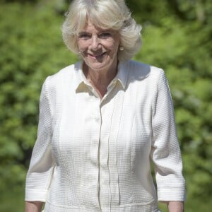 Camilla Parker Bowles, duchesse de Cornouailles visite une ferme à Longtown le 26 mai 2017