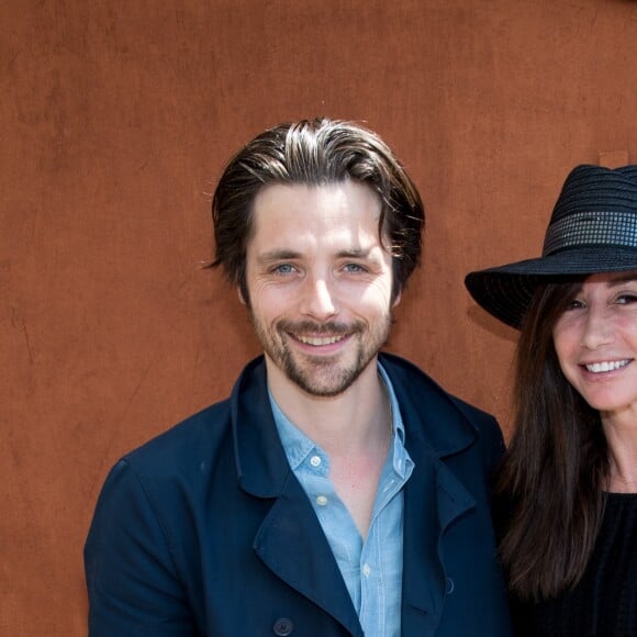 Raphaël Personnaz et Albane Cleret au village lors des internationaux de France de Roland Garros à Paris, le 1er juin 2017. © Dominique Jacovides - Cyril Moreau/ Bestimage