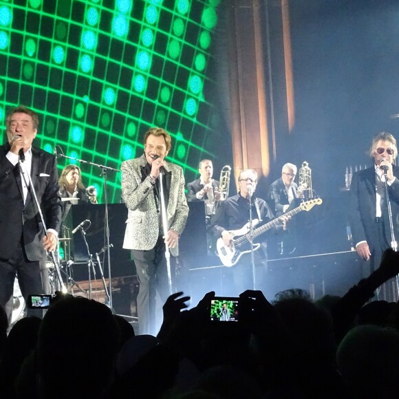 Eddy Mitchell, Johnny Hallyday et Jacques Dutronc - Premier concert "Les Vieilles Canailles" au POPB de Paris-Bercy à Paris, du 5 au 10 novembre 2014.