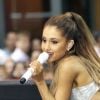 La chanteuse Ariana Grande chante lors de l'émission"Today" au Rockefeller Plaza à New York, le 29 août 2014.