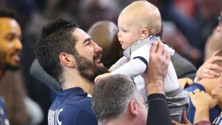 Nikola Karabatic apaisé par son fils Alek qui lui permet de "relativiser"