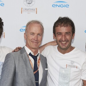 Jean Imbert, Cyrille Eldin et Framboise Holtz lors de la dernière journée du Trophée des Personnalités de Roland-Garros le 8 juin 2017.