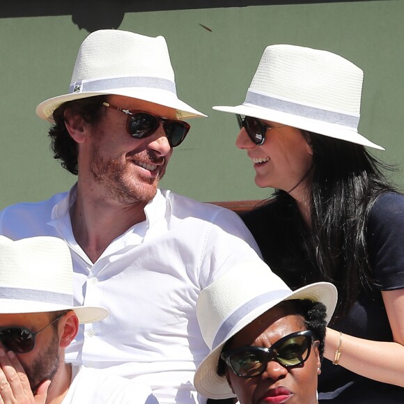 Marie Drucker et Mathias Vicherat dans les tribunes lors des Internationaux de France de Roland-Garros à Paris. Le 10 juin 2017. © Jacovides - Moreau / Bestimage