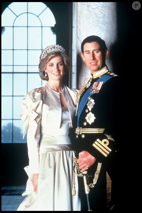 Archives : La princesse Lady Diana et le Prince Charles en 1985