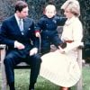 Archives : Le prince William avec ses parents le Prince Charles et Lady Diana en 1983