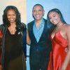 Sacha Obama et ses parents Michelle et Barack, lors de son 16e anniversaire - Photo publiée sur Twitter puis reprise par le DailyMail. datée du 10 juin 2017