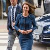 Catherine Kate Middleton, duchesse de Cambridge, rencontre le personnel du Kings College Hospital qui est intervenu après les attentats de Londres. Le 12 juin 2017.